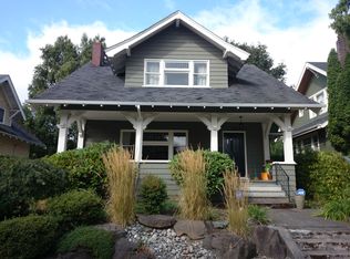 2515 32nd Ave S, Seattle, WA 98144