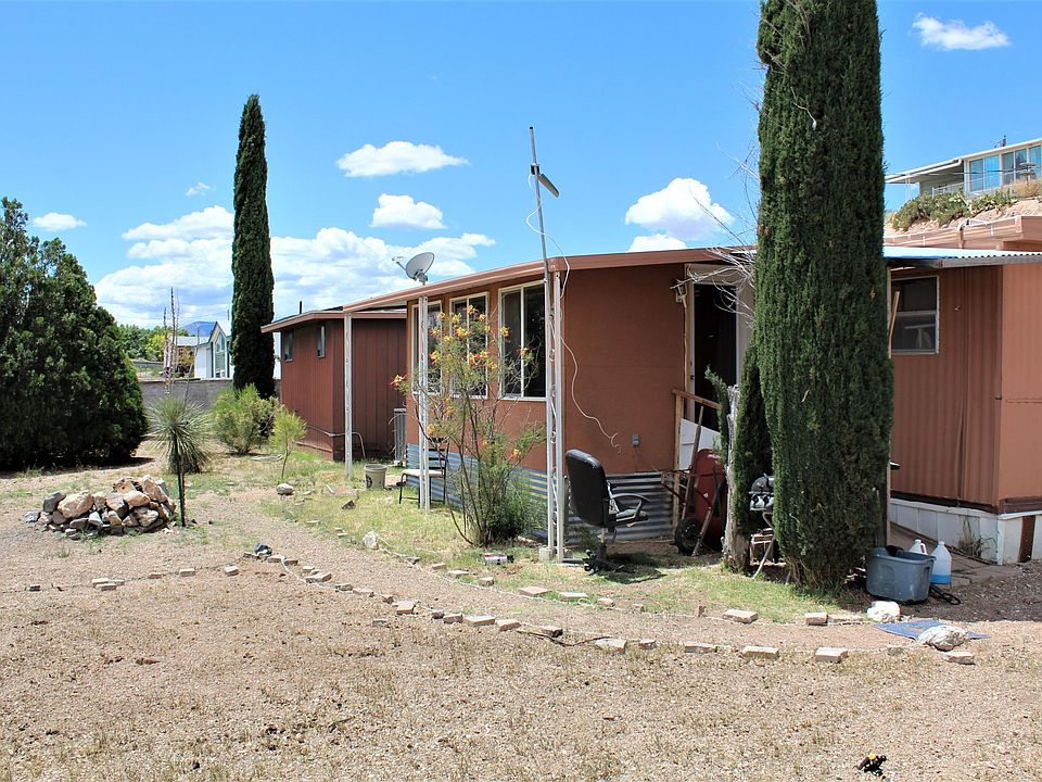 1st image of 628 E Lake Dr