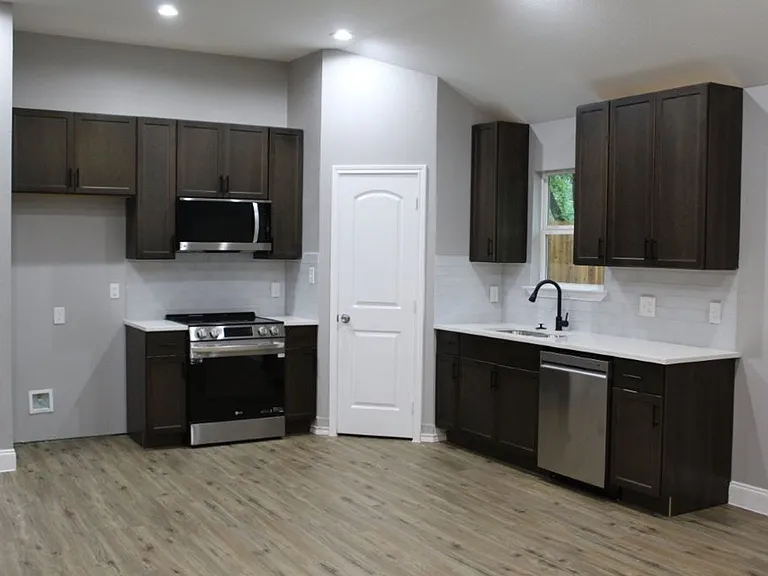 125 Chapperall Dr — Photo 7