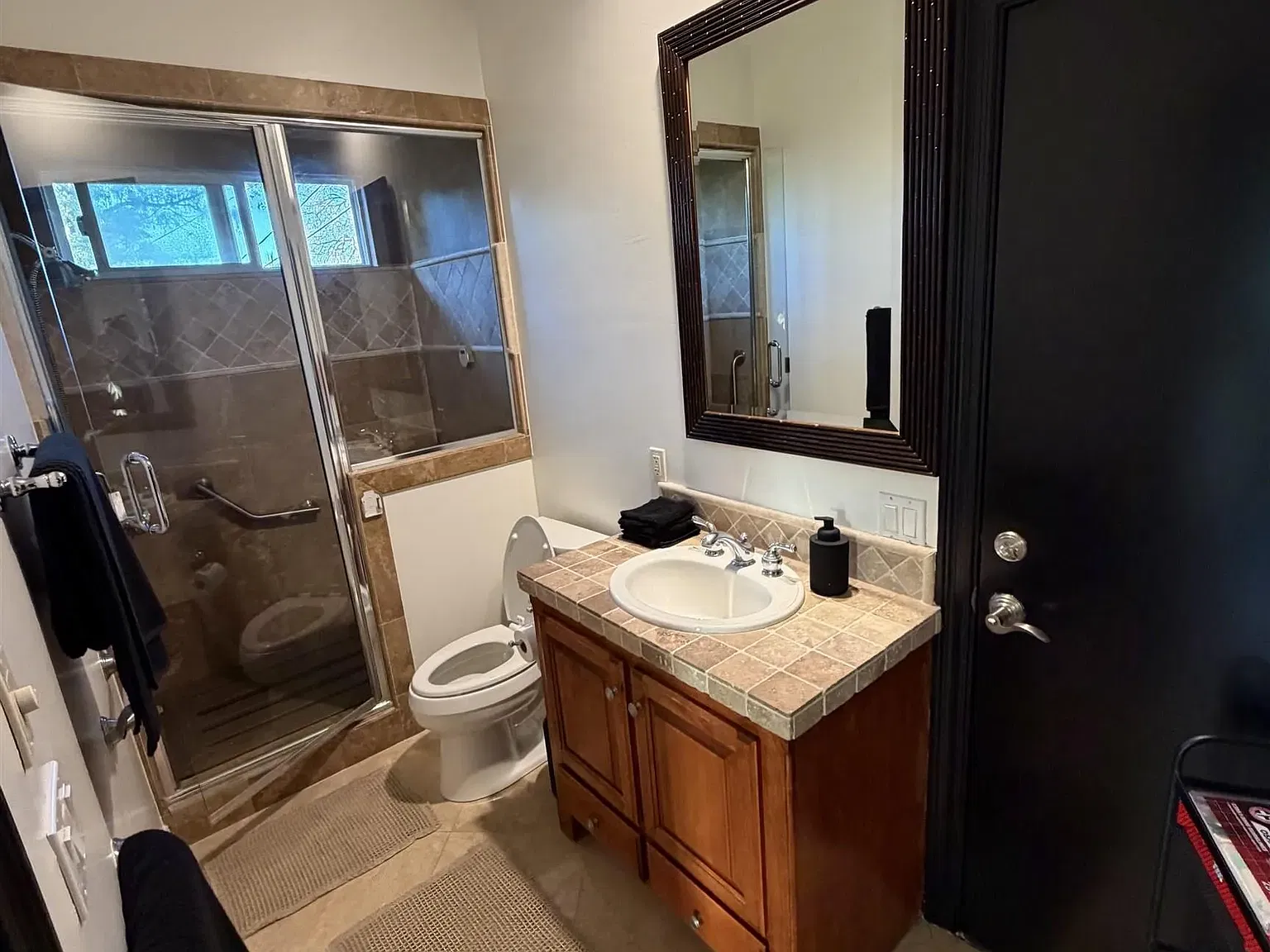 1 bed, 1.0 bath, 650 sqft, $2,700 — Photo 3