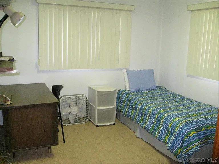 4211 Lafayette Pl — Photo 16
