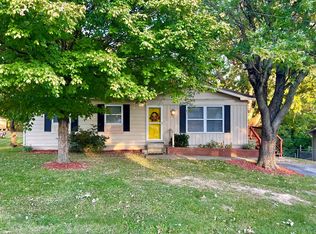 90 S Russell Dr, Madisonville, KY 42431