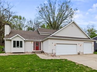 2290 W Packard St, Decatur, IL 62522