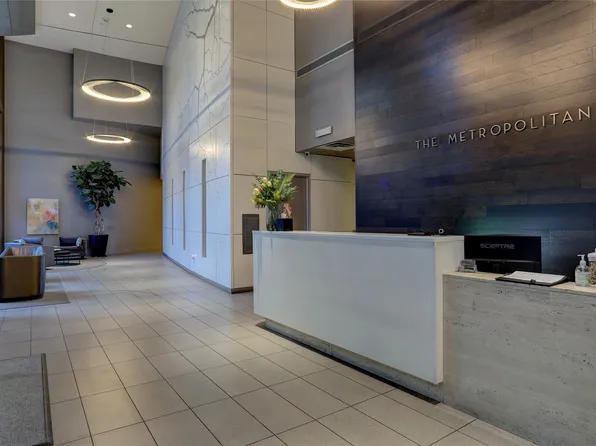 1200 Main St APT 2408, Dallas, TX 75202