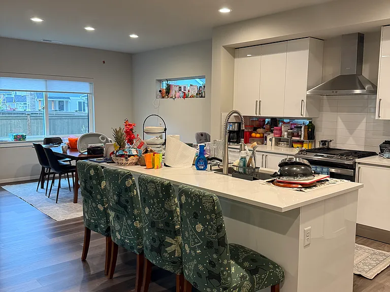 22960 SE Sycamore St — Photo 4