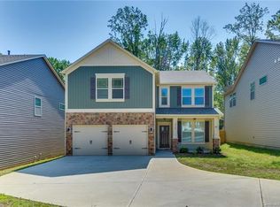 10132 Michael Crossing Dr, Charlotte, NC 28213