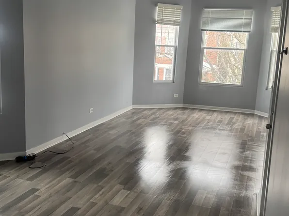 1525 S 49th Ave, Cicero, IL 60804