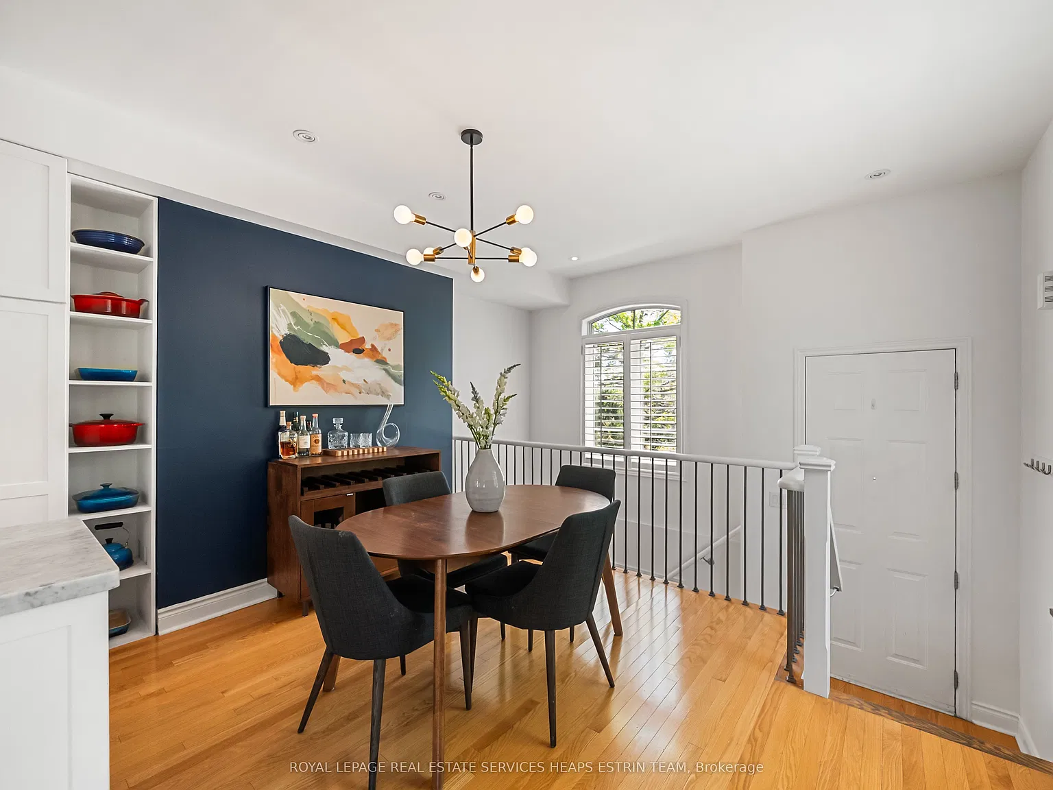 3 bed, $5,000 — Photo 3