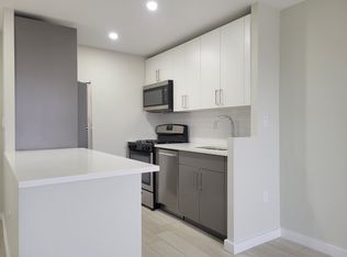 829 Greenwood Ave #510, Brooklyn, NY 11218