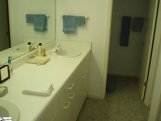 14 Passage Ln — Photo 17