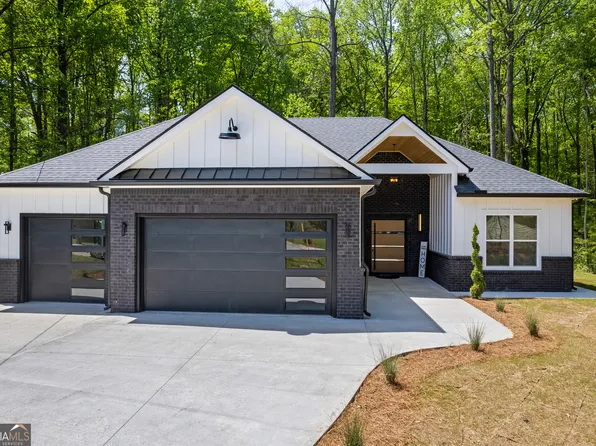632 Hunters Cove Ln, Loganville, GA 30052
