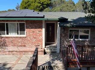 440 Buena Vista Dr, Pinole, CA 94564
