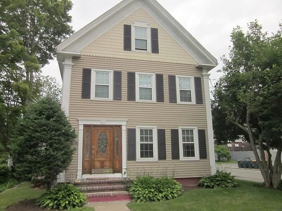 1st image of 711 Washington St #3
