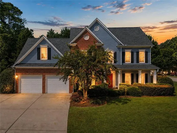 20 Brightwater Cv, Dallas, GA 30157