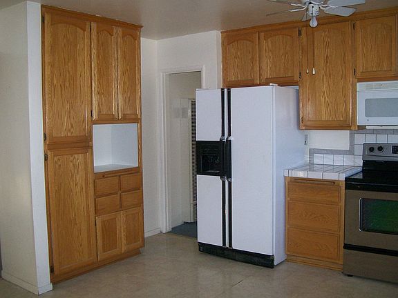 4th image of 228 Woodham Ave