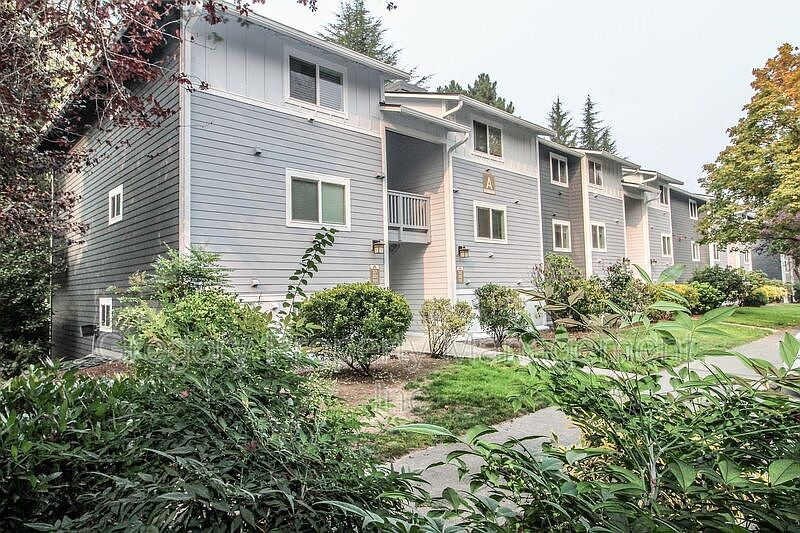 1st image of 14002 NE 181st Pl APT A304