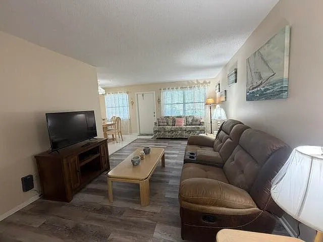 16 Vista Palm Ln #105 — Photo 6