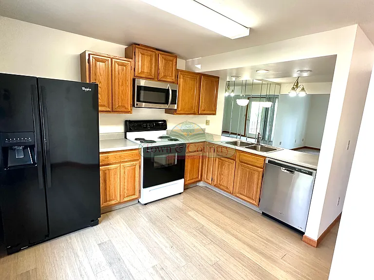 10690 Rose Briar Ct NE #125 — Photo 10