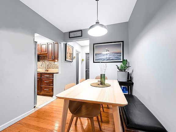 5th image of 32-45 91st St Unit A302