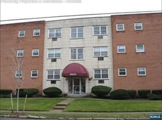 960 Main St APT 5, Hackensack, NJ 07601