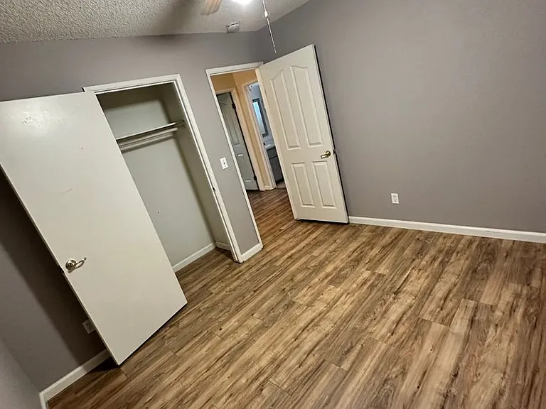 1359 Dove St — Photo 6