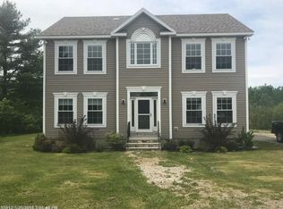 11 Dogleg Dr, Windham, ME 04062