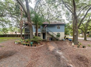 11510 Grove Ln, Seffner, FL 33584