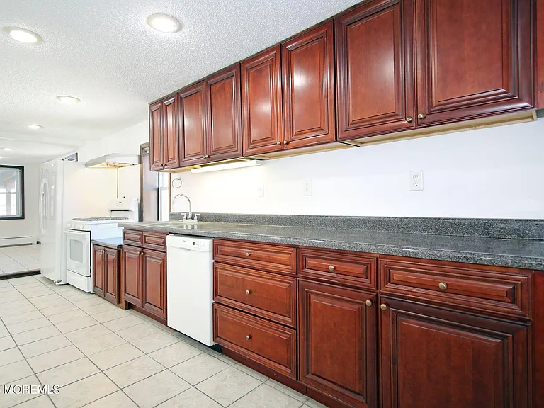 60 Matthews St #1 — Photo 11