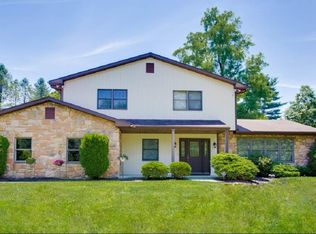 1705 Appletree Rd, Harrisburg, PA 17110