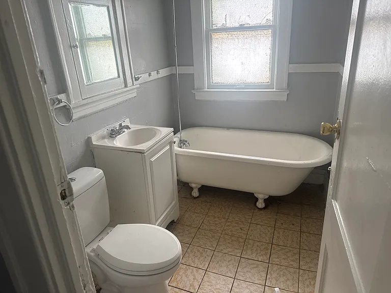 2663 Martin Luther King Jr Dr — Photo 5