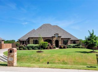 1208 Bluff Springs Dr, Haslet, TX 76052