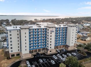 4425 Arendell St UNIT 606, Morehead City, NC 28557