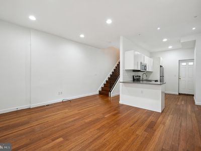 427 N Budd St, Philadelphia, PA, 19104