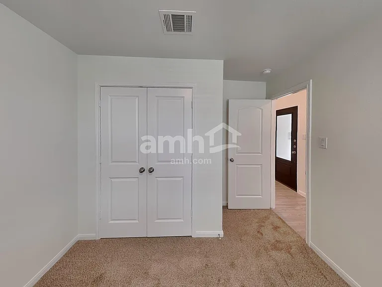 2708 Iberia Ct — Photo 19