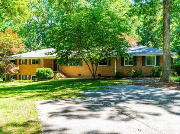 5205 Rembert Dr, Raleigh, NC 27612