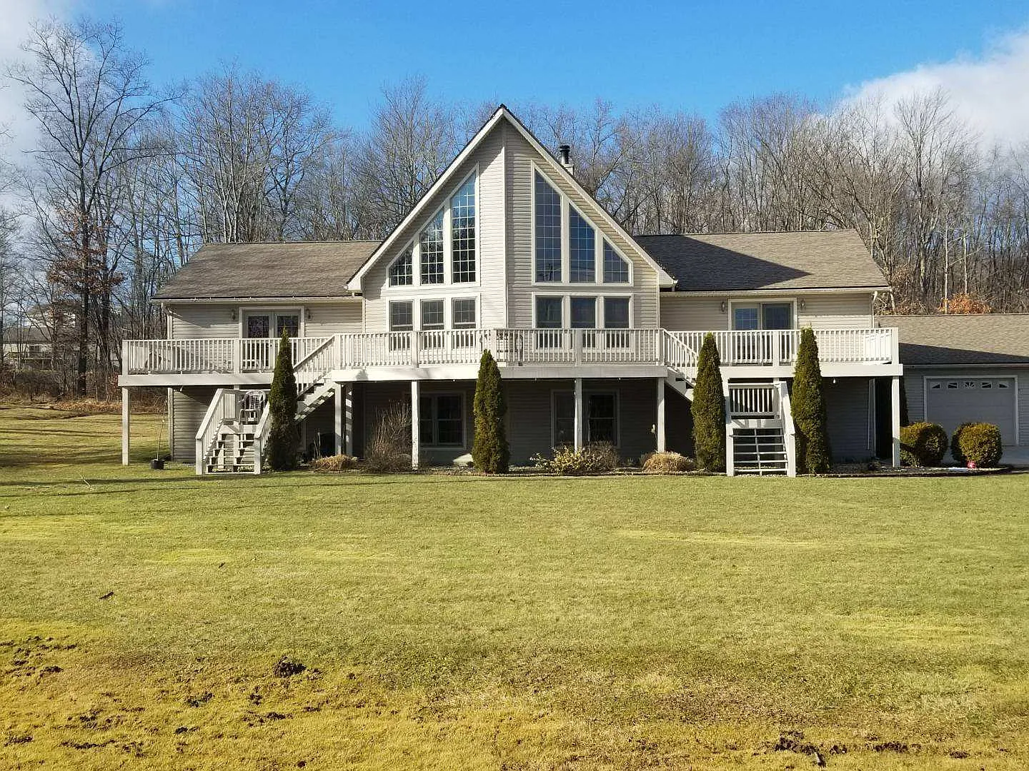 1510 Broadford Rd photo 1
