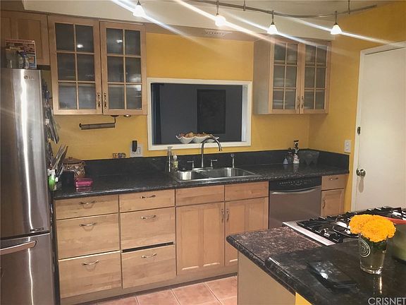 2nd image of 8012 Farralone Ave