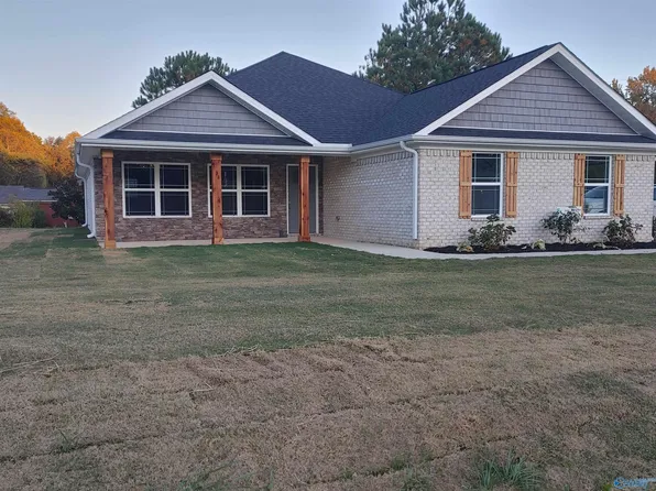 6318 Homestead Rd, Huntsville, AL 35811
