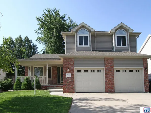 7621 Yancy Dr, Lincoln, NE 68507