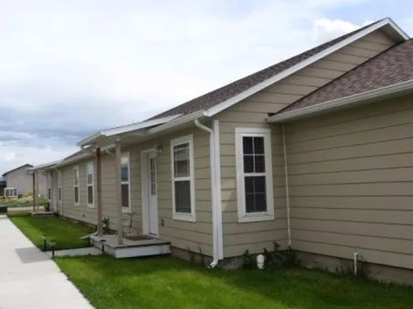 96 10th St #A & B, Belgrade, MT 59714
