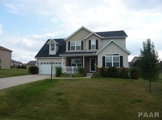 306 Hannah Dr, Metamora, IL 61548