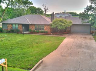 23122 S Cypress St, Claremore, OK 74019