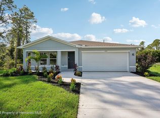 15050 Mount Ivy Rd, Weeki Wachee, FL 34614