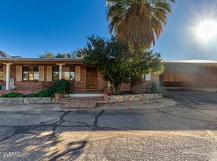 27 W Roma Dr, Oro Valley, AZ 85737