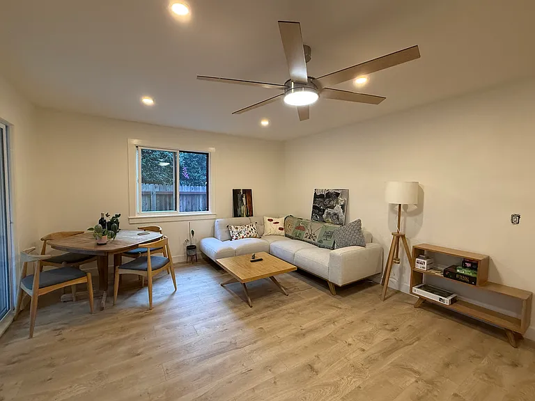 521 W Montecito St #1 — Photo 5