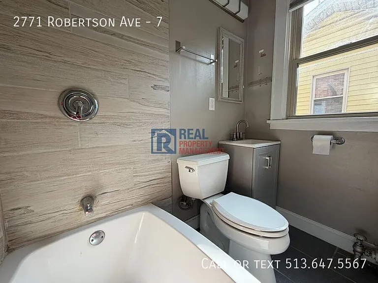 2771 Robertson Ave #7 — Photo 8