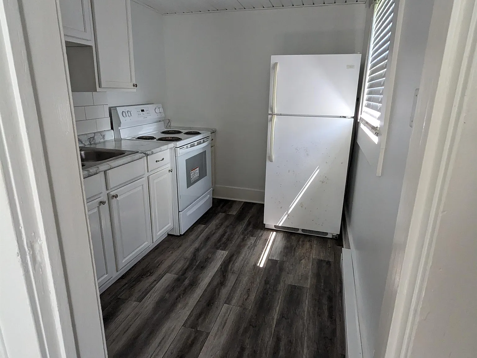 585 West North Street - 1 — Photo 4