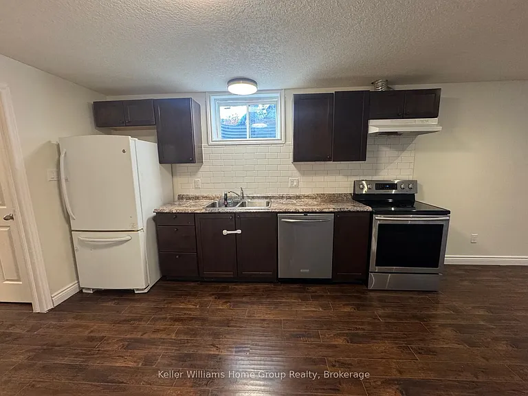 152 Goodwin Dr #BASEMENT — Photo 5