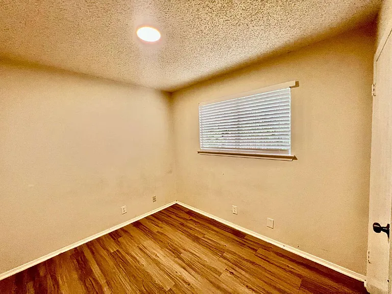 105A Nicole Cv — Photo 20