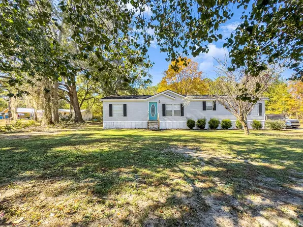 7401 Union Rd, Hahira, GA 31632